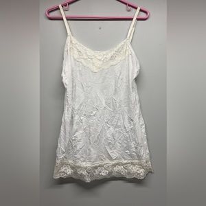 Women’s L dress barn tank